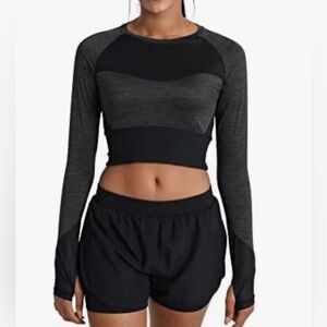 UMBRO Womens PRO TRAINING CROPPED LS TOP NEW With Tags